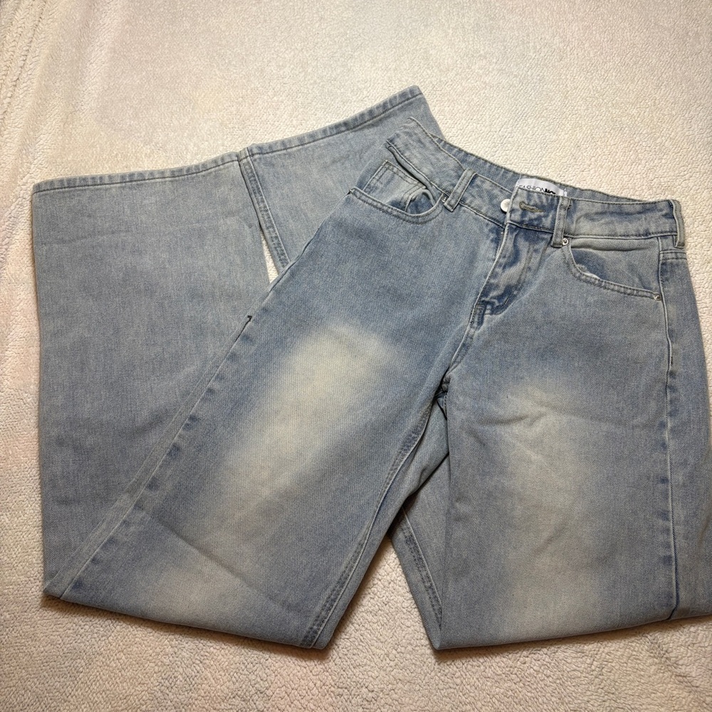 Fashion Nova Light Blue Flare Jeans - Size 3